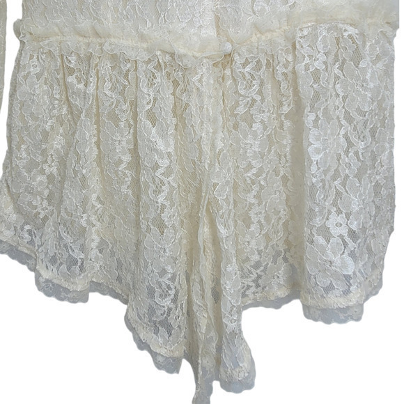 HP Vintage Sun-Born Lace High Ruffle Collar Sheer Sleeve Peplum Lolita Blouse - Picture 9 of 16